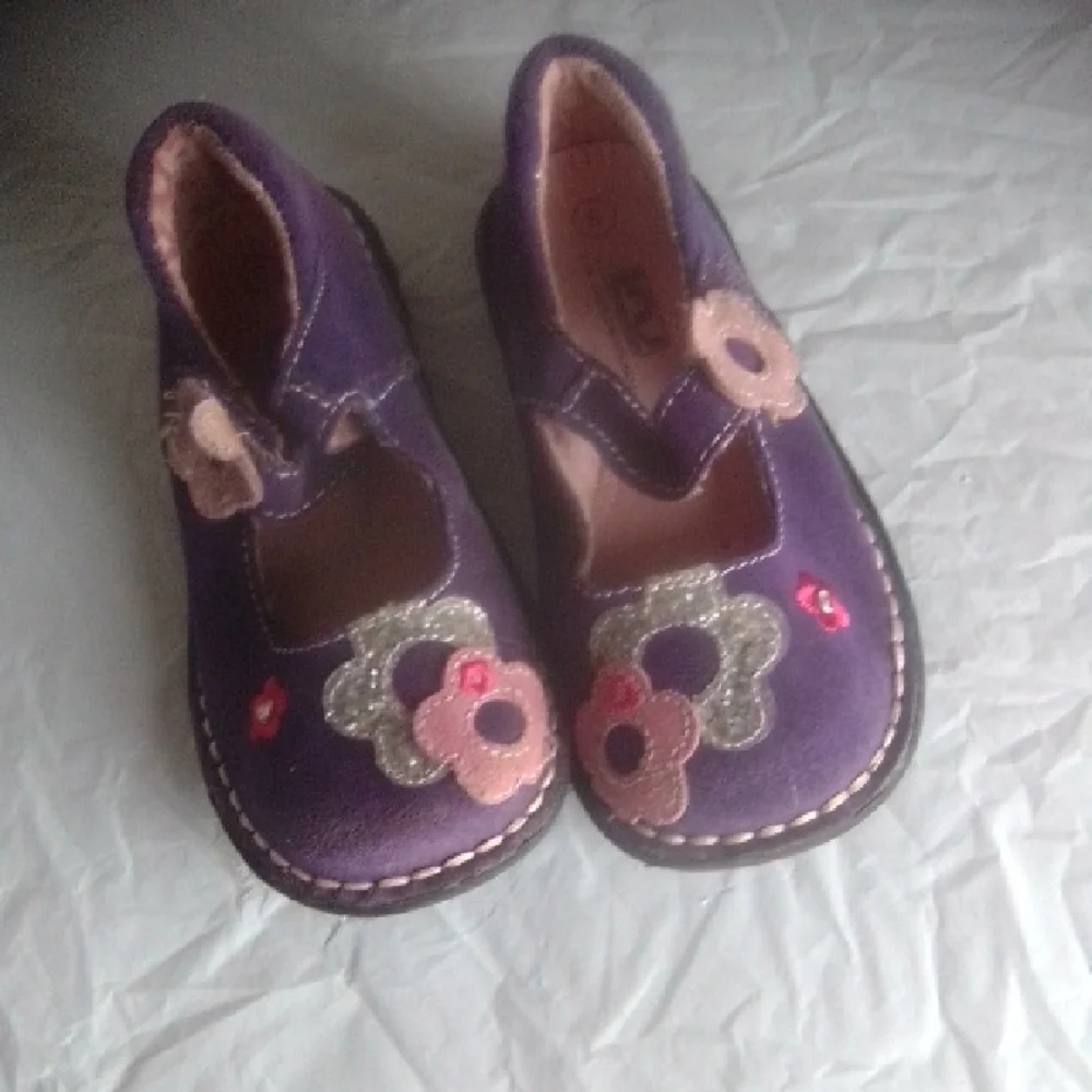 L.A UNDERGROUN Purple Kids Shoes with Floral Design